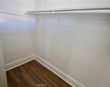 458 W Vernon Avenue - Photo Thumbnail 8