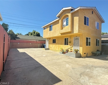 4554 1/2 Lomita Street - Photo Thumbnail 13