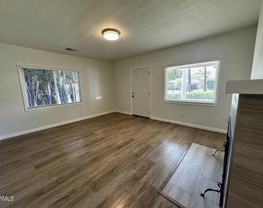 730 N Bushnell Avenue - Photo Thumbnail 3