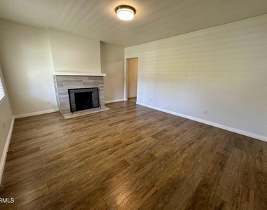 730 N Bushnell Avenue - Photo Thumbnail 2