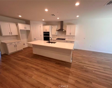 21672 Thomas Court - Photo Thumbnail 35