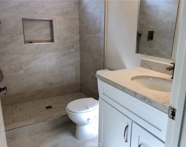 27576 Agrado - Photo Thumbnail 9