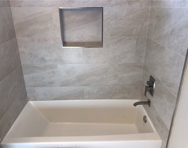 27576 Agrado - Photo Thumbnail 7