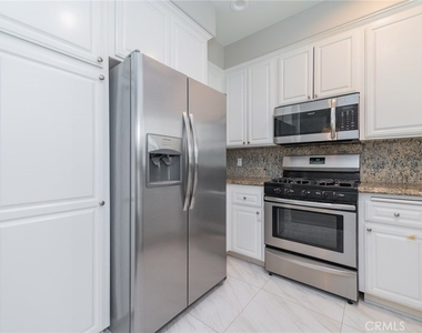 3501 Tilden Avenue - Photo Thumbnail 9