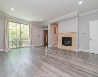 3501 Tilden Avenue - Photo Thumbnail 6