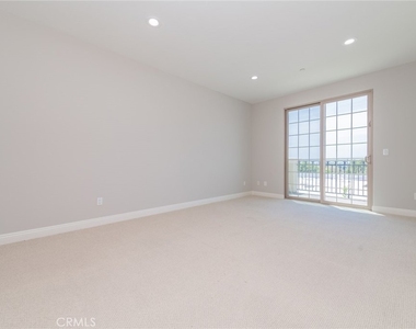 3501 Tilden Avenue - Photo Thumbnail 21
