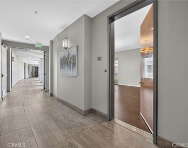 21 Gramercy - Photo Thumbnail 21