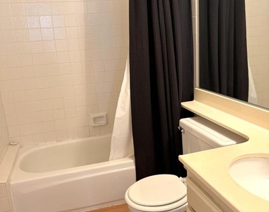 6924 Sandpiper Place - Photo Thumbnail 7