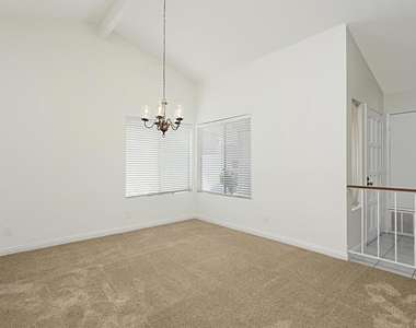 2228 Saratoga - Photo Thumbnail 4