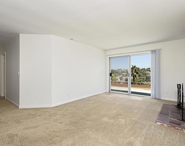 2228 Saratoga - Photo Thumbnail 12