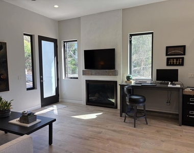 3782 Arroyo Sorrento - Photo Thumbnail 6