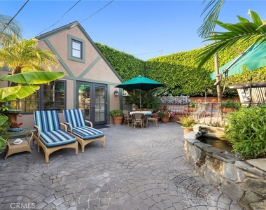 486 Holly Street - Photo Thumbnail 15