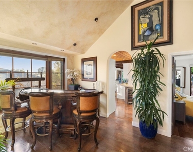 486 Holly Street - Photo Thumbnail 8