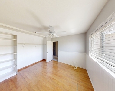 13506 Margaret Lane - Photo Thumbnail 14