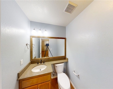 13506 Margaret Lane - Photo Thumbnail 11