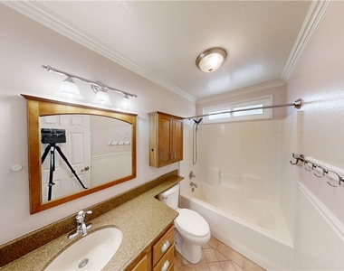 13506 Margaret Lane - Photo Thumbnail 18
