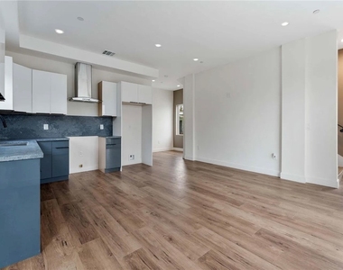 4557 W 18th Street - Photo Thumbnail 10