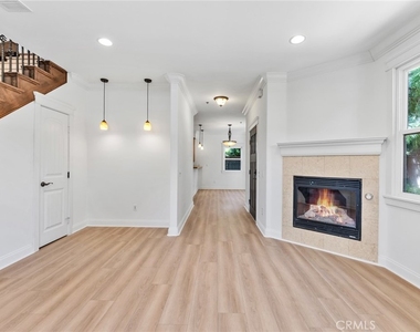 1590 Locust - Photo Thumbnail 1