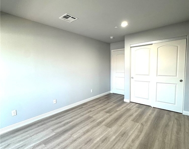15616 Amar Road - Photo Thumbnail 9