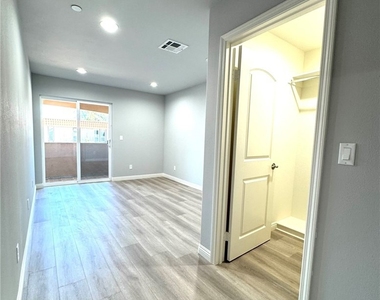 15616 Amar Road - Photo Thumbnail 8