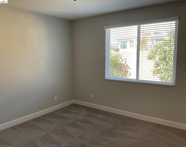 1850 Morello Drive - Photo Thumbnail 7