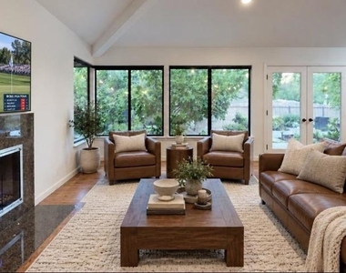 306 Live Oak Dr - Photo Thumbnail 25