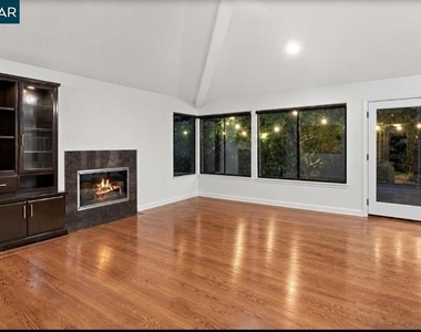 306 Live Oak Dr - Photo Thumbnail 28