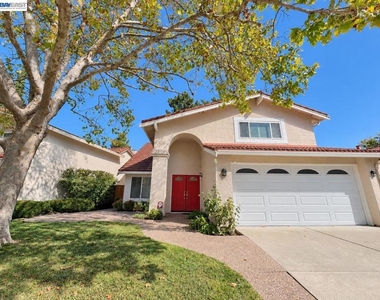 2935 Sombrero Cir - Photo Thumbnail 17