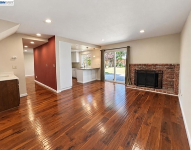 2935 Sombrero Cir - Photo Thumbnail 35