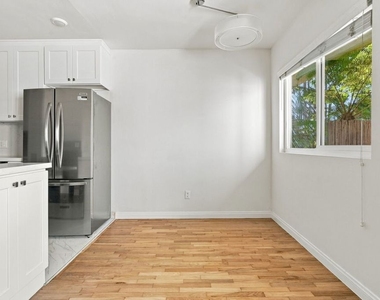 7743 W Manchester Avenue - Photo Thumbnail 8