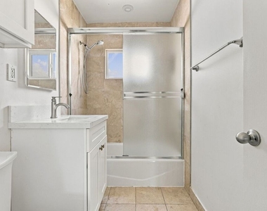 7743 W Manchester Avenue - Photo Thumbnail 4