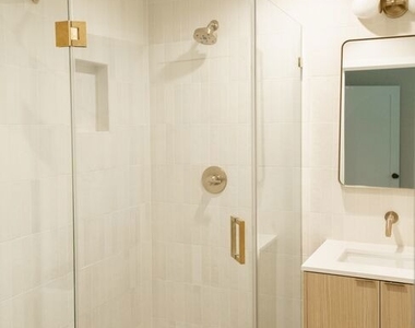 1409 N Hudson Avenue - Photo Thumbnail 13