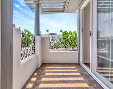 3242 Hutchison Avenue - Photo Thumbnail 24