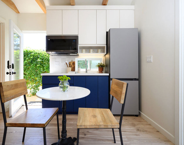 2238 W 28th Street - Photo Thumbnail 24