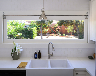 2238 W 28th Street - Photo Thumbnail 11