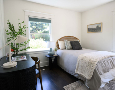 2238 W 28th Street - Photo Thumbnail 15