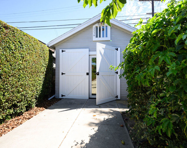 2238 W 28th Street - Photo Thumbnail 33