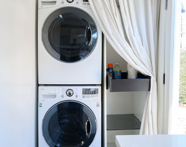 2238 W 28th Street - Photo Thumbnail 12