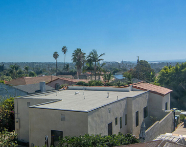 4438 W 60th Street - Photo Thumbnail 23