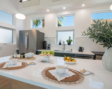 4438 W 60th Street - Photo Thumbnail 15