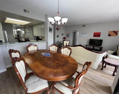 5875 Friars - Photo Thumbnail 3