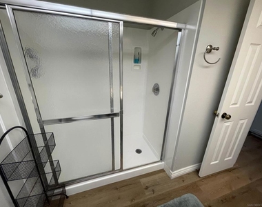5875 Friars - Photo Thumbnail 18