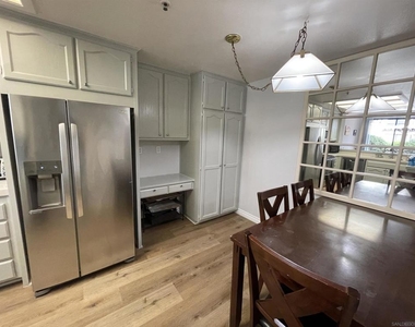 5875 Friars - Photo Thumbnail 6