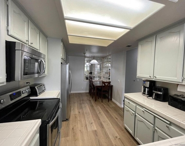 5875 Friars - Photo Thumbnail 5