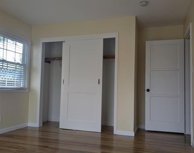 3633 Jewell St - Photo Thumbnail 13