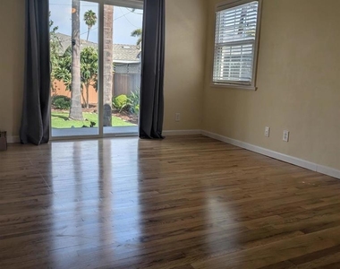 3633 Jewell St - Photo Thumbnail 12