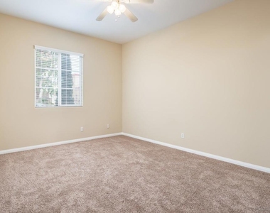 4080 Front St - Photo Thumbnail 10