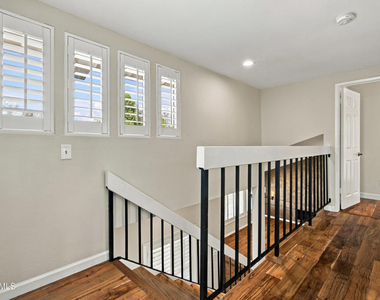 5436 Cedarhaven Drive - Photo Thumbnail 25