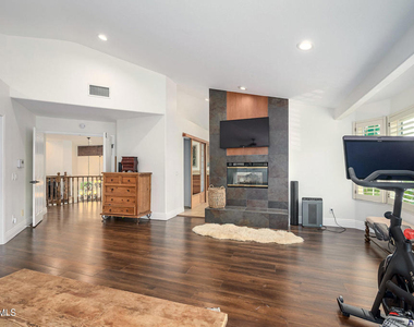 2554 Kirsten Lee Drive - Photo Thumbnail 18