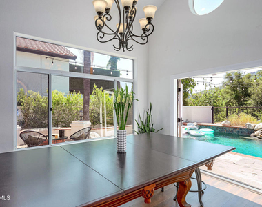 2554 Kirsten Lee Drive - Photo Thumbnail 9
